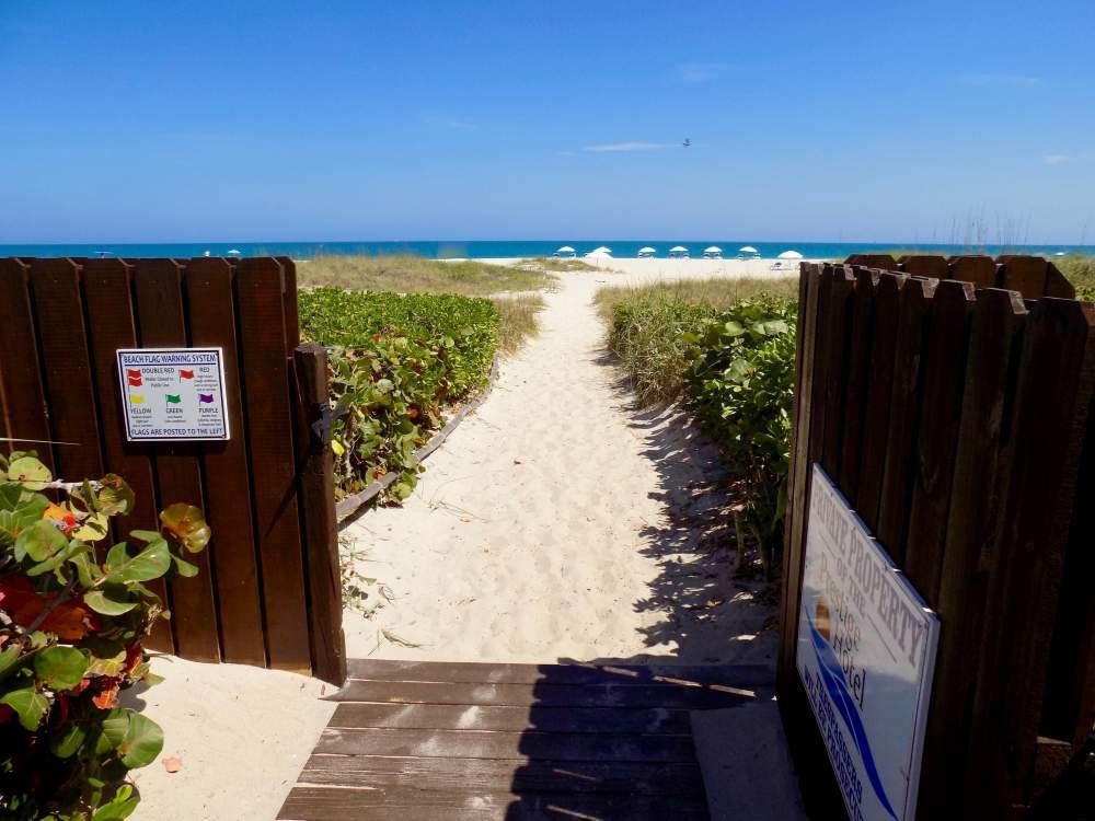 Beach sand walkway